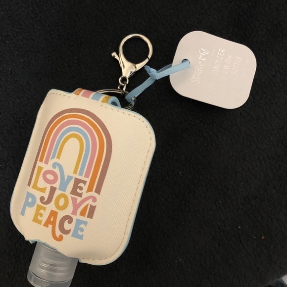 Francesca’s Gift Box - Picture 2 of 12